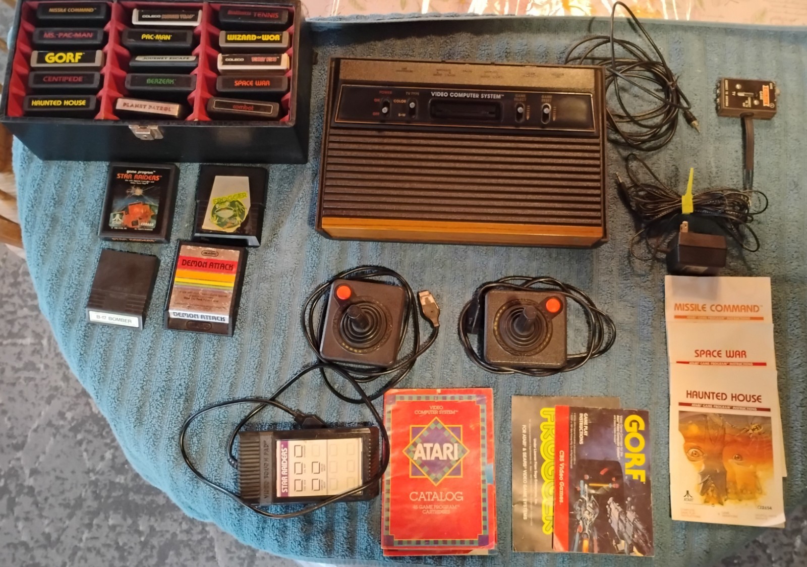 Atari Video Computer System CX-2600A Darth Vader Edition NT (19 Games)