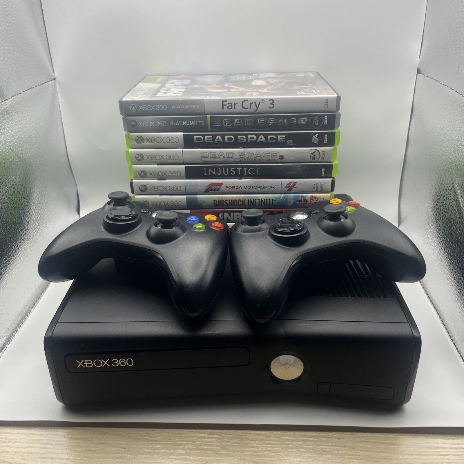 Xbox 360 S Console 4 GB [No HDD] Bundle w/ 2 Controllers & 9 Games (Tested)