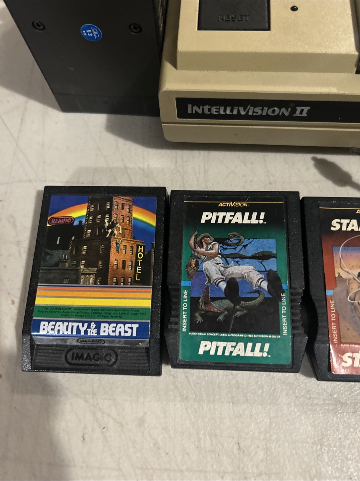 Mattel Electronics Intellivision II Console System 5872 W/12 Games Pitfall More
