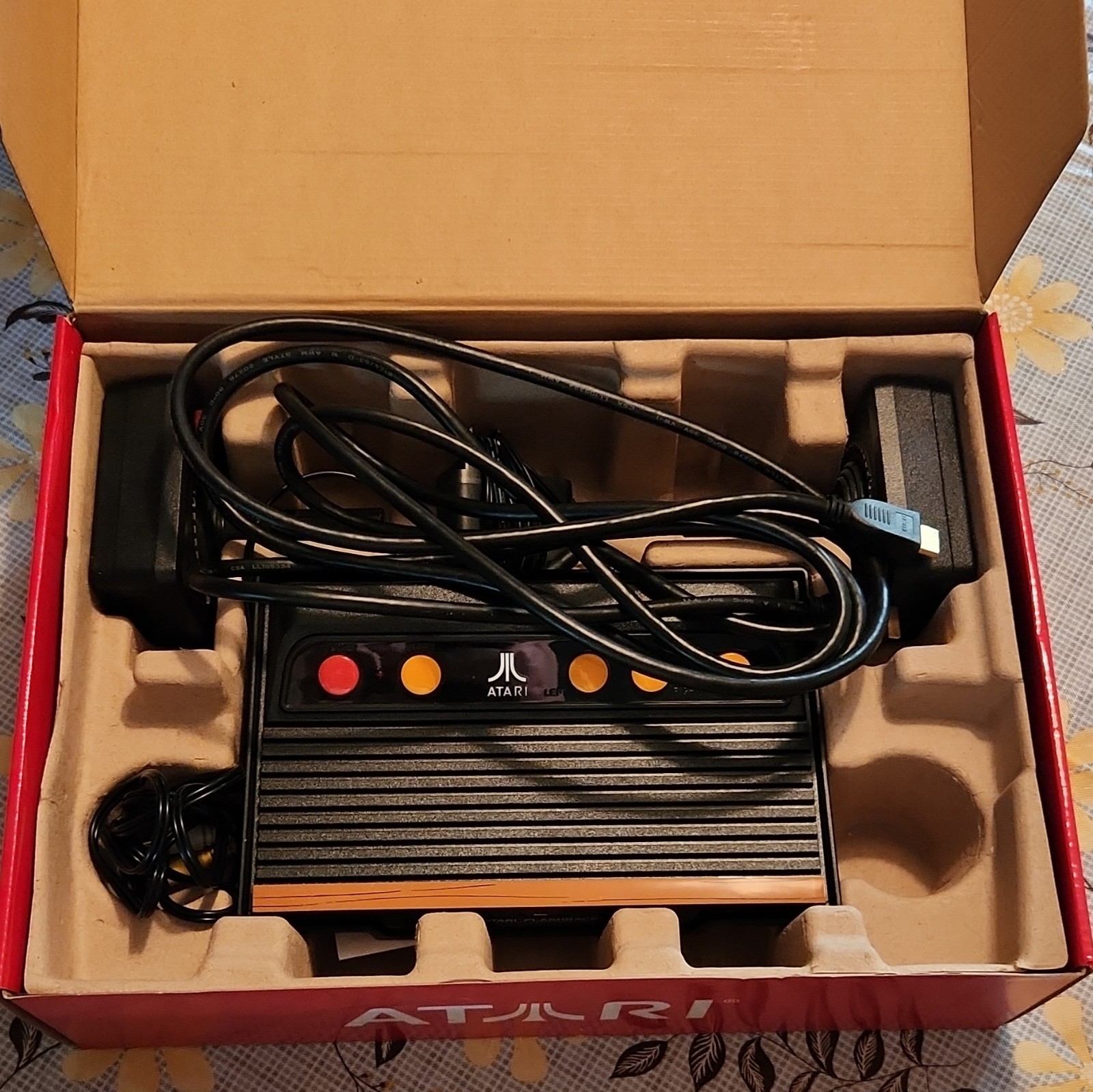 Atari Flashback 6 AR2680 Home Console 100 Built-In Games