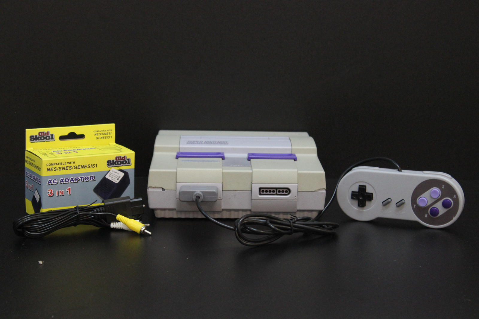 SNES w/1 New Controller *Acceptable*
