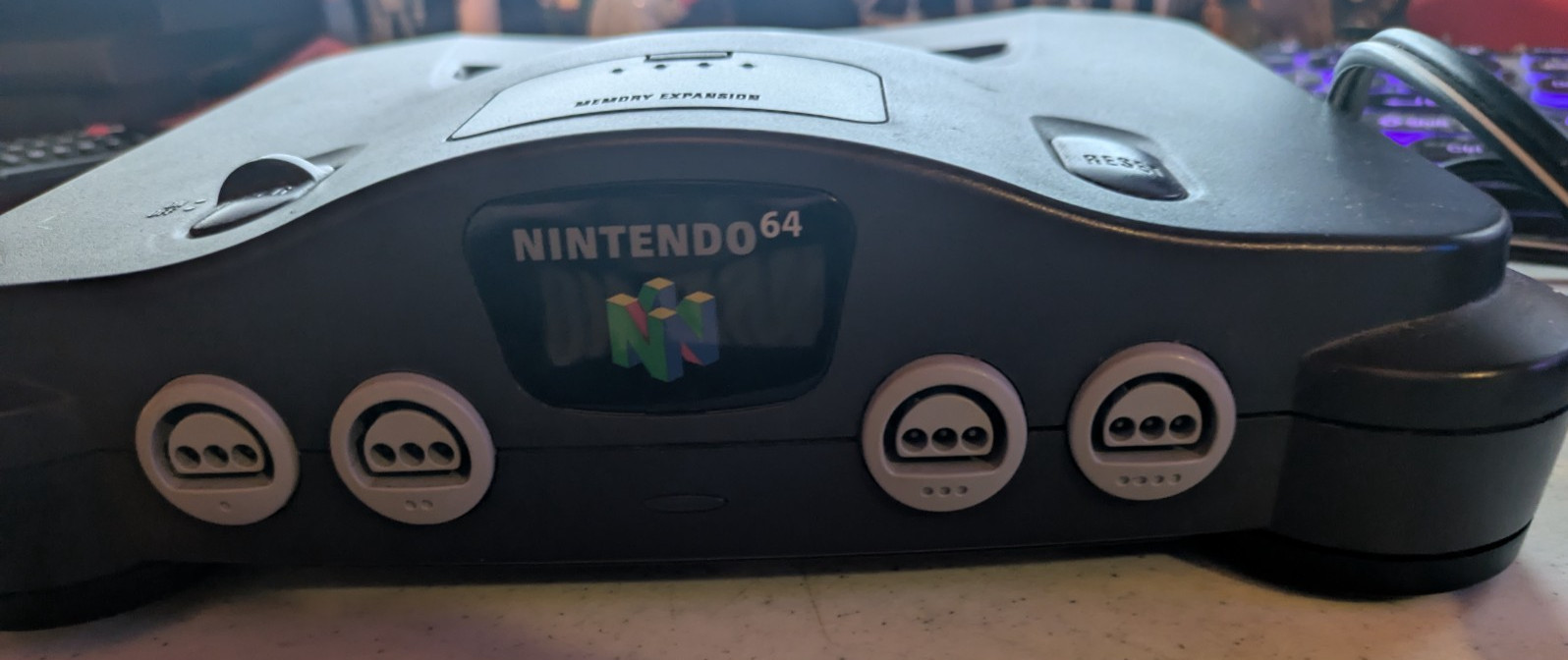 Nintendo 64 Console (Complete w/ Controller, Chords, Rumble Pack & Memory Card)