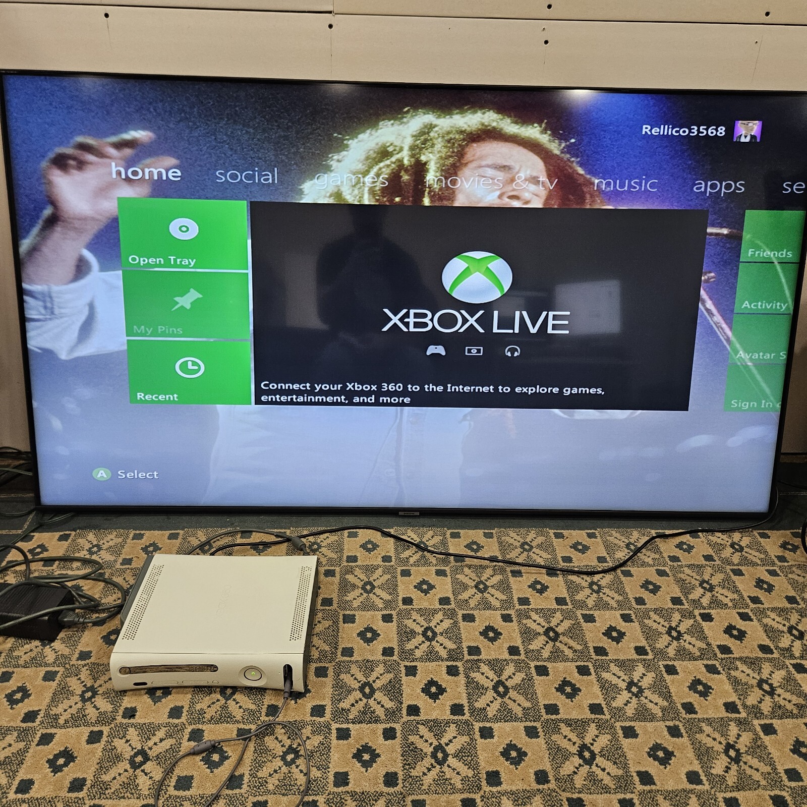 Microsoft Xbox 360 Fat System 60GB White Console With Wired Controller