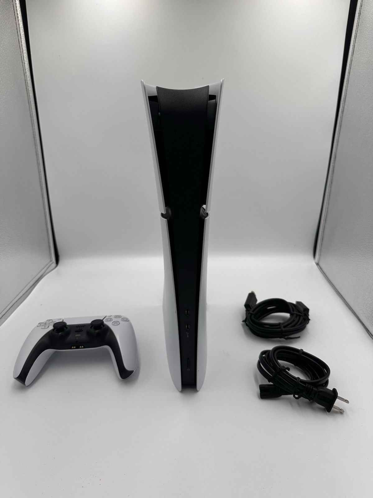 Sony PlayStation 5 Slim Disc PS5 825GB White Console Gaming System CFI-2115
