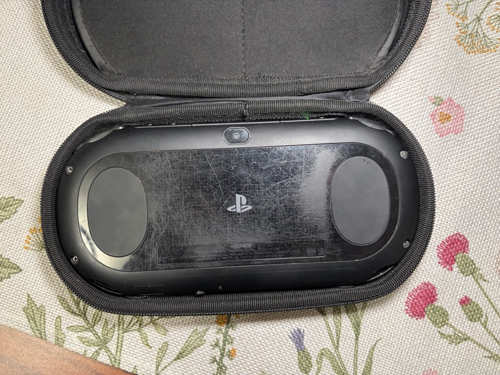 Sony PlayStation PS Vita 2001 w/4 GB SD Card – Tested & Working – New Joystick