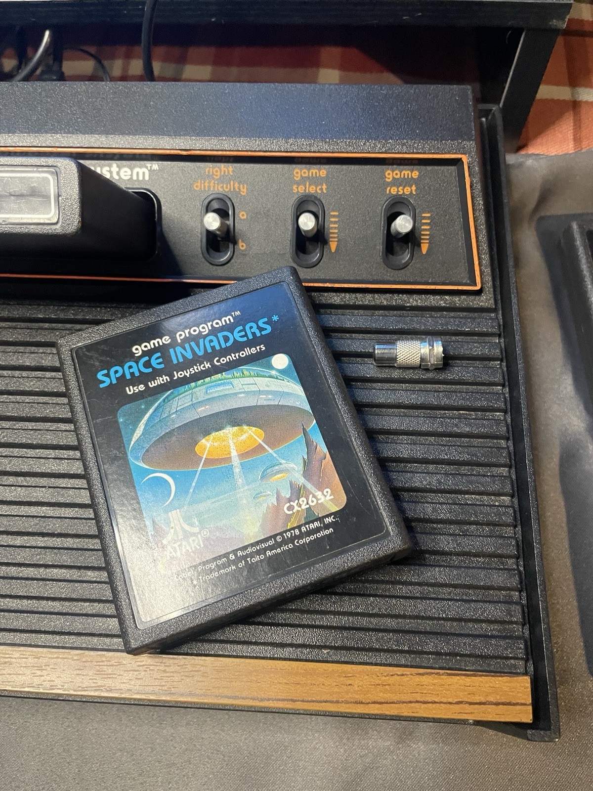 Atari 2600 6-Switch Console – Fully Restored – 6 Games – Plug & Play