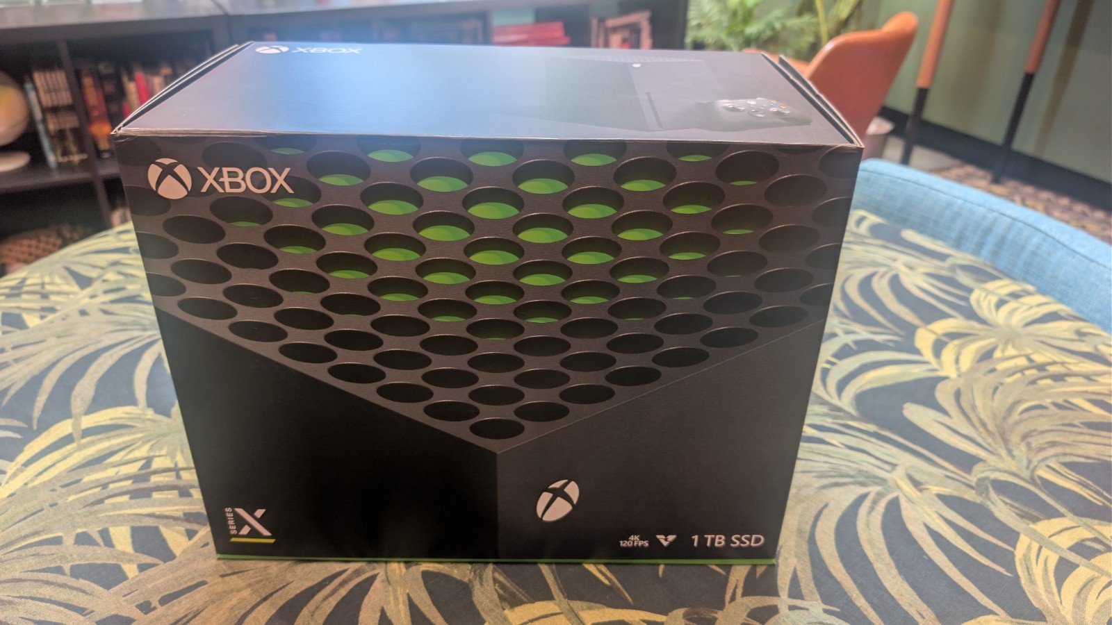 Microsoft Xbox Series X 1TB Game Console – Disc Edition – Barely Used – Working