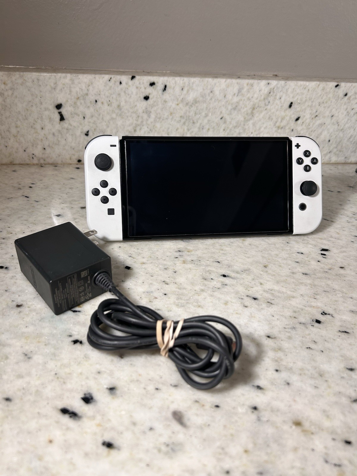 Nintendo Switch OLED Model HEG-001 Handheld Console – White