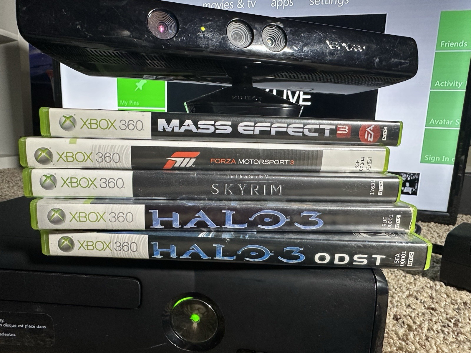 Microsoft Xbox 360 S 250GB Console Kinect Bundle Controller 5 Games HDMI Tested