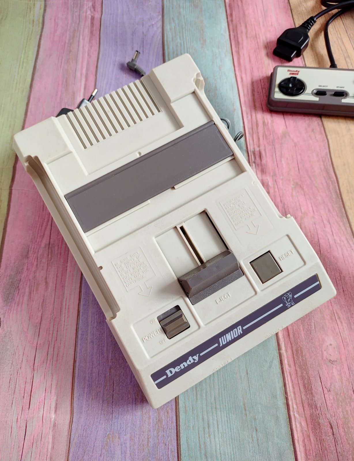 dendy junior steepler 8bit console