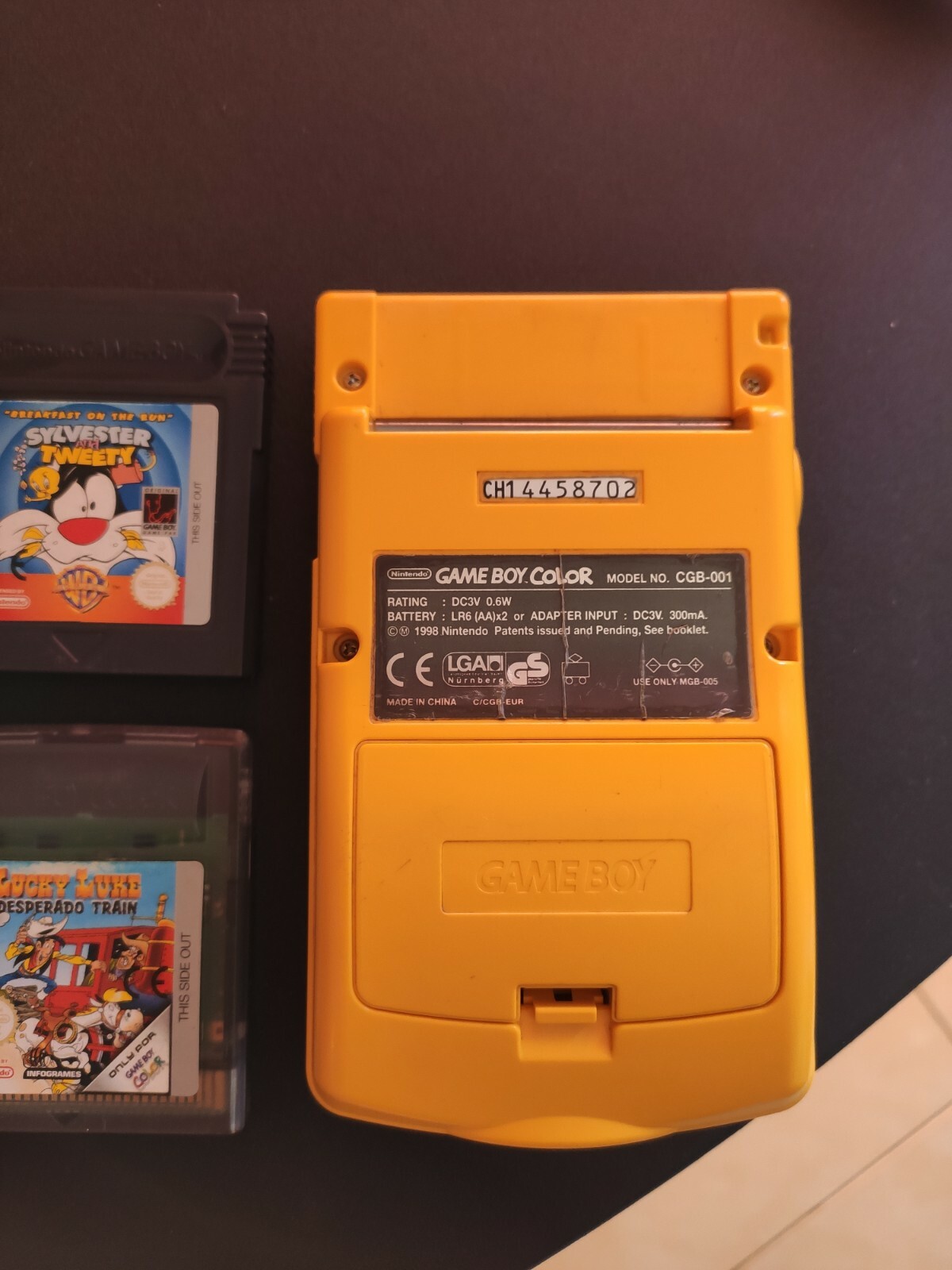 Nintendo Game Boy Color Yellow Bundle