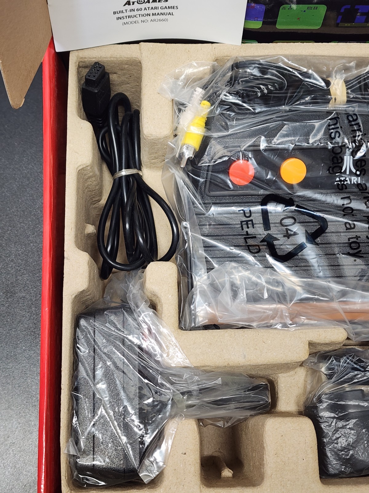 New Sealed Atari Flashback 3 Classic Game Console with 60 Built-in Games AR2660