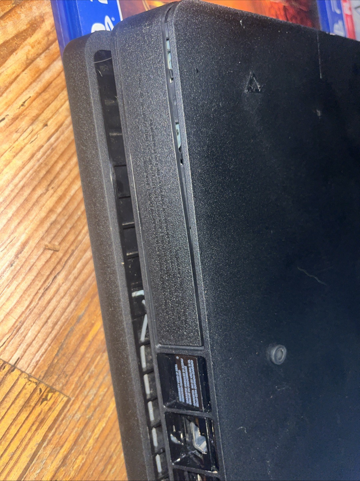 Sony PlayStation 4 PS4 Slim 500gb Bundle – CUH-2015a – 11.50