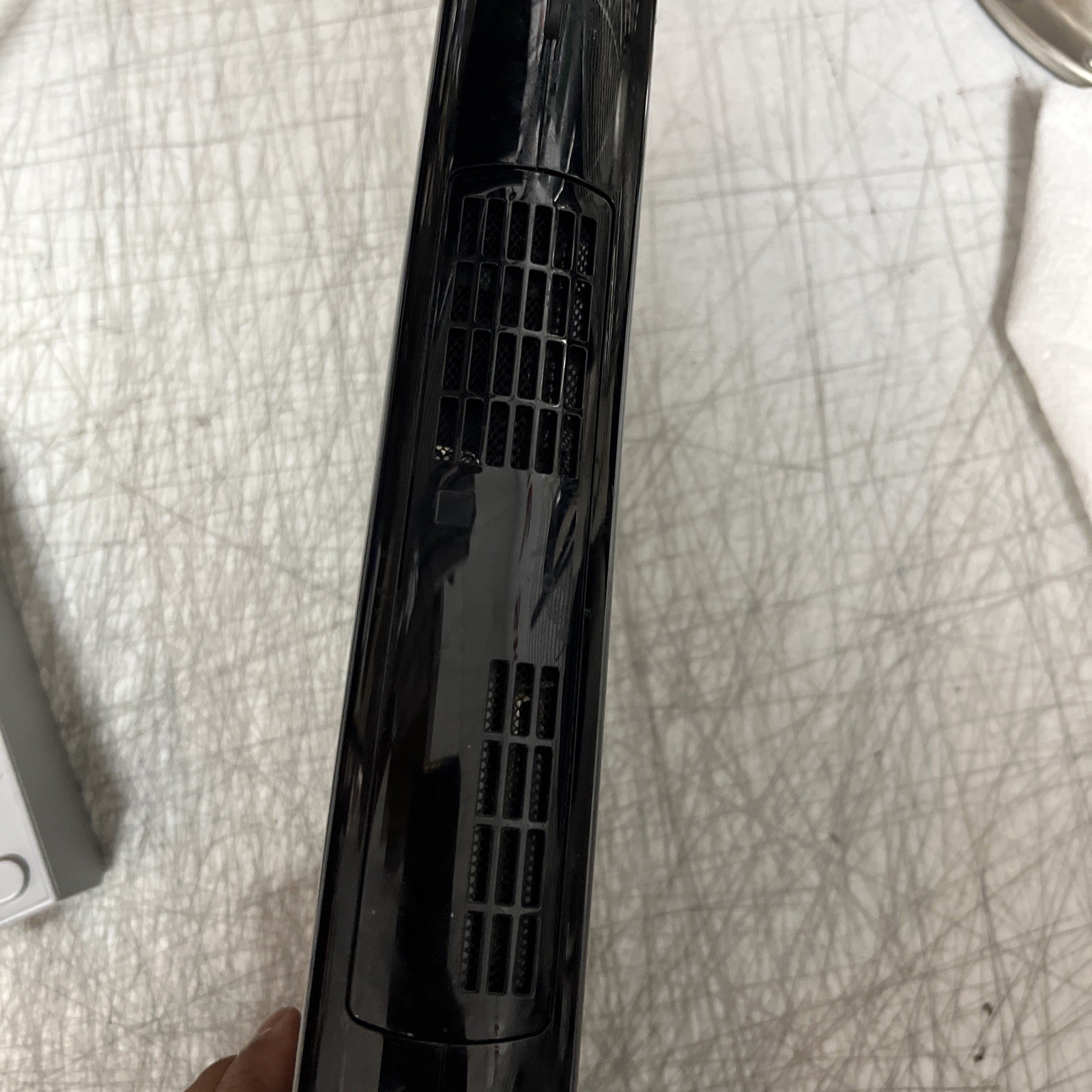Nintendo Wii U 32GB Handheld System – Black (WUP-101(02)) Console Only