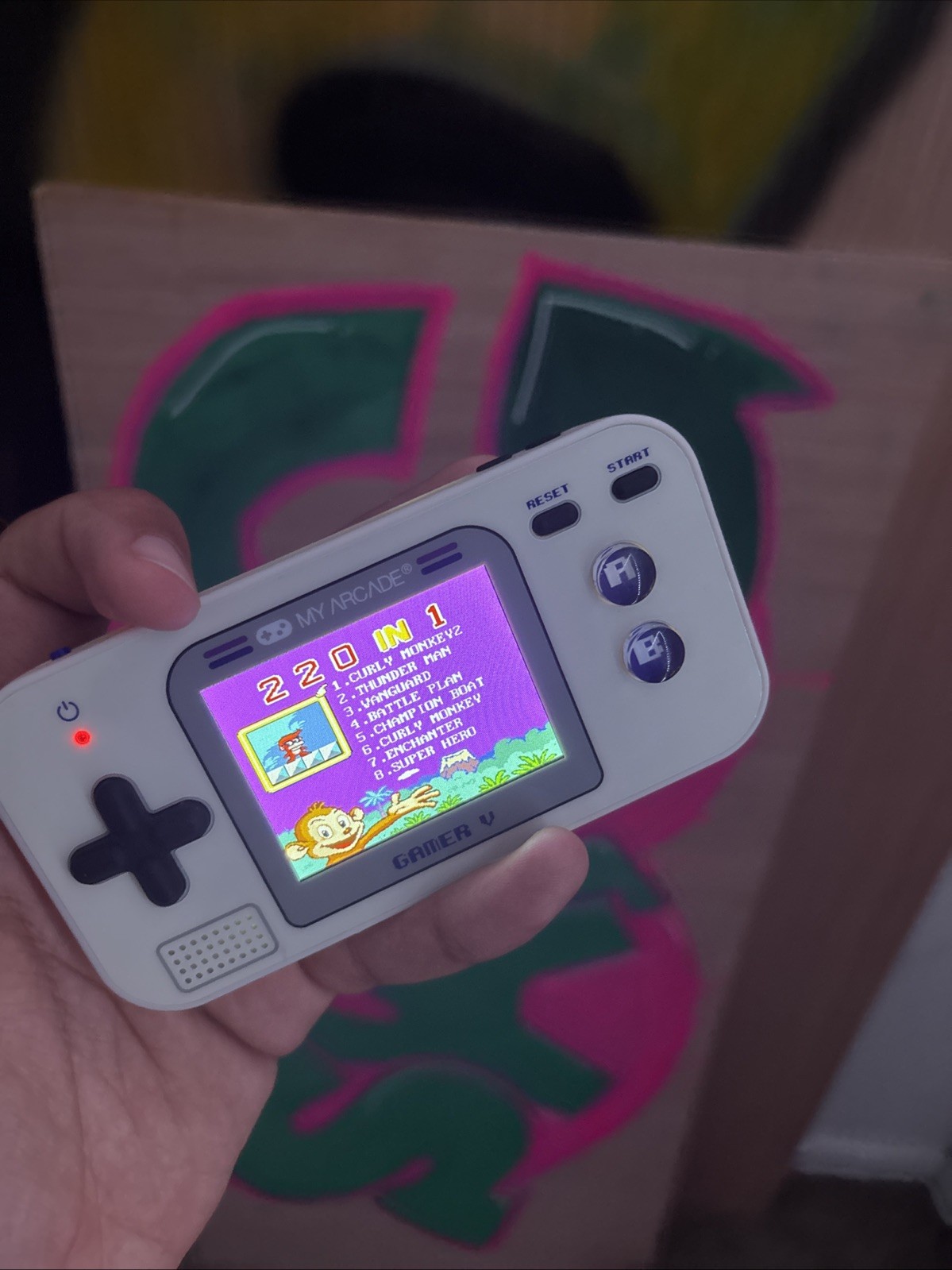 220 In 1 It Has 228 Bit Retro Games Inside Of One Small Device ￼￼