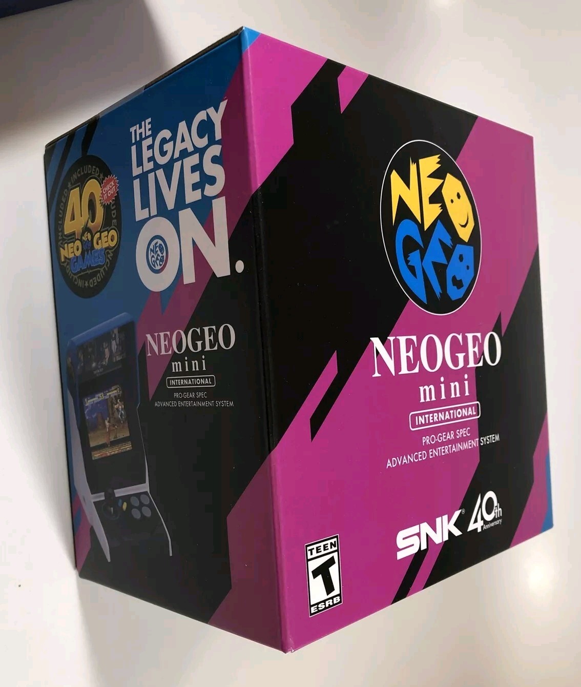 NEOGEO Mini International SNK 40th Console Plus Black Mini Pad – Brand New