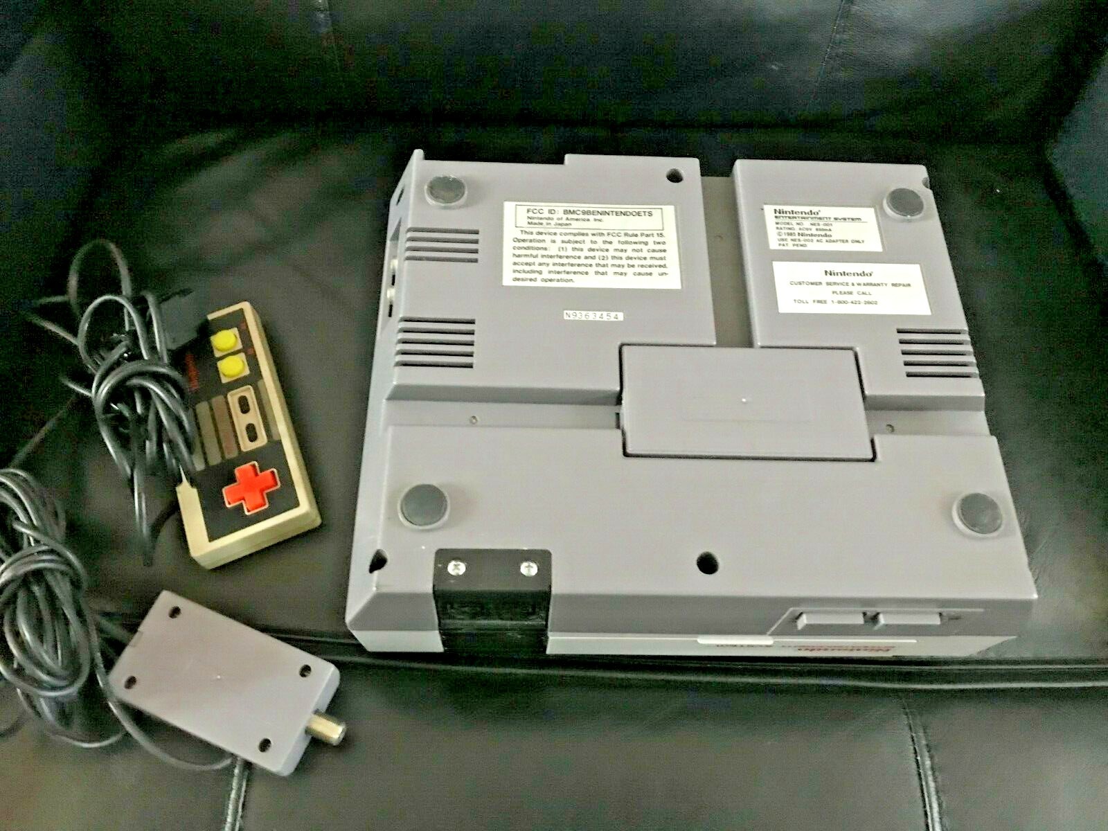 Original Nintendo Entertainment System Model NES-001 Preowned