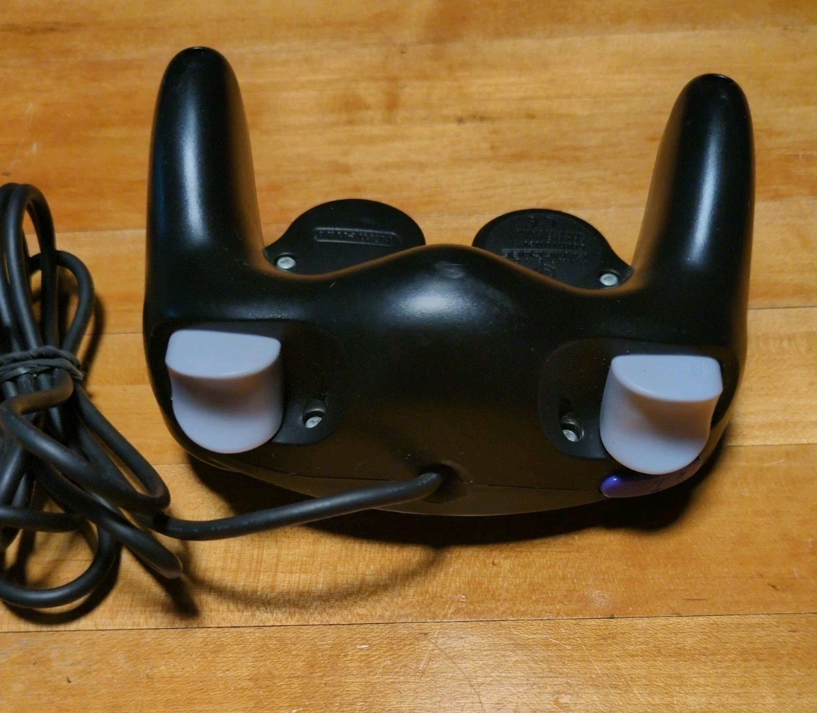 Nintendo GameCube DOL-101 Black Console Bundle – 5 Games