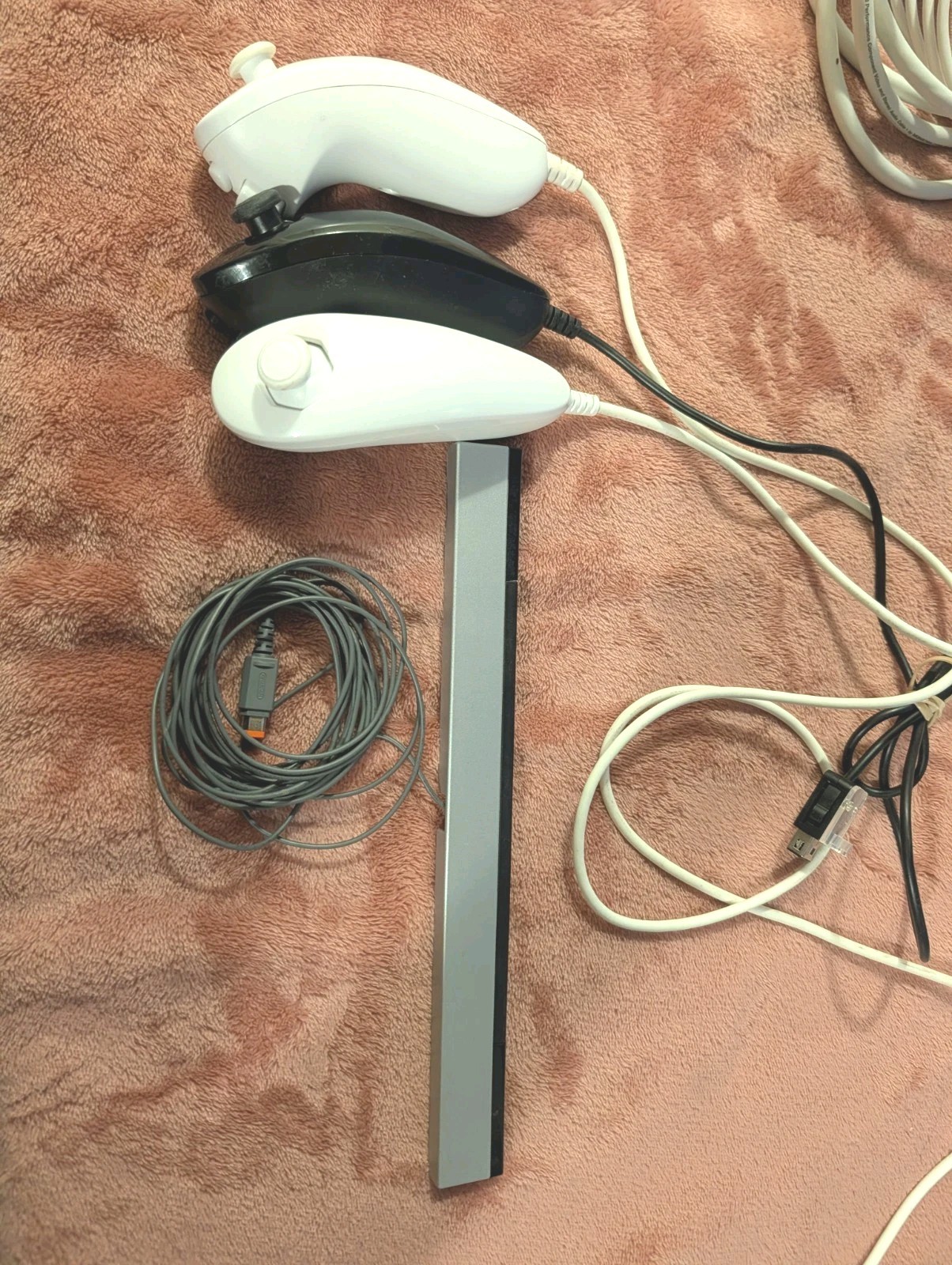 🎮 Nintendo Wii Console Bundle – Everything Shown in Photos – Sold As Is! 🎮