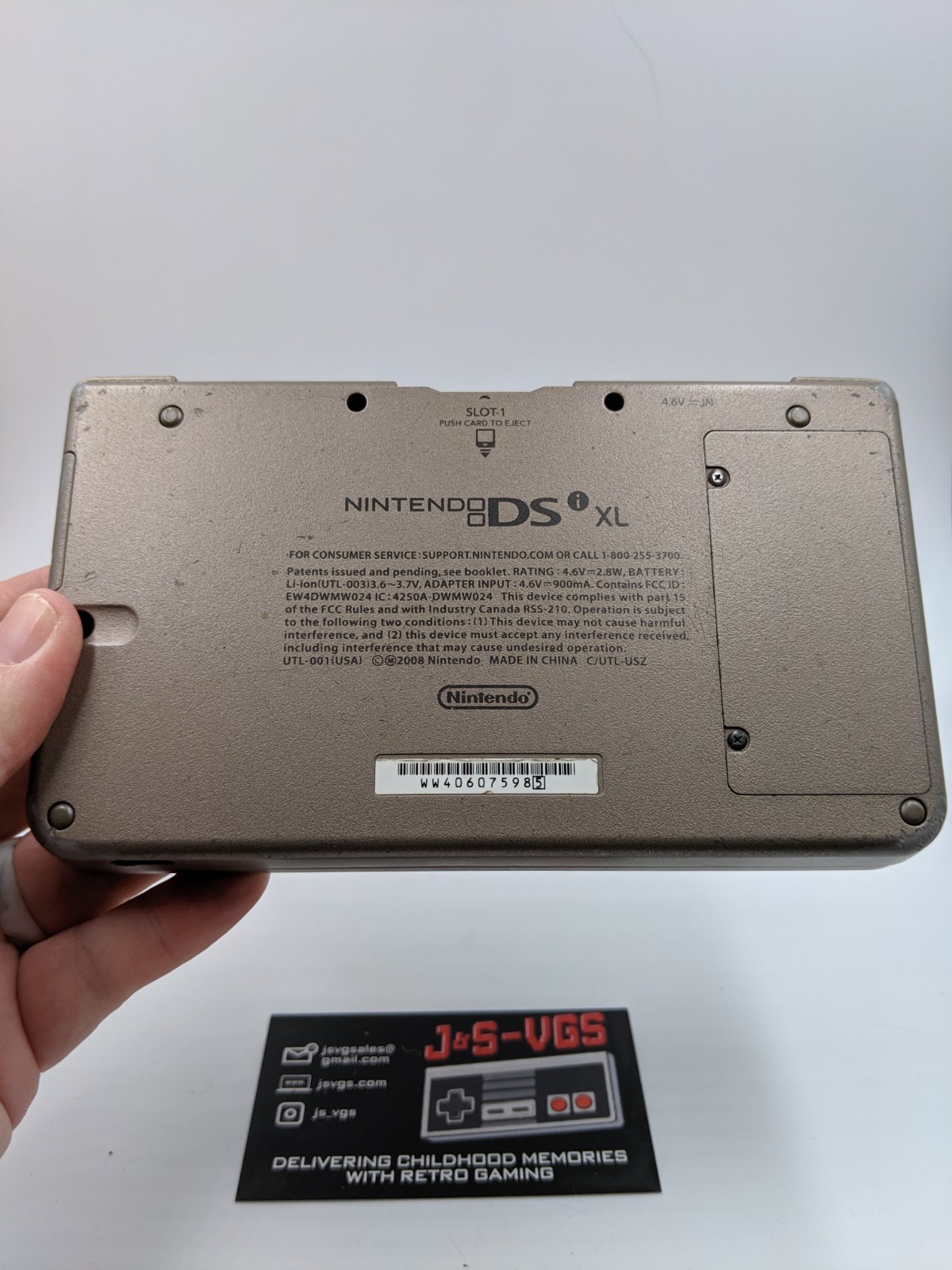 Nintendo DSi XL Bronze Handheld System – Bronze