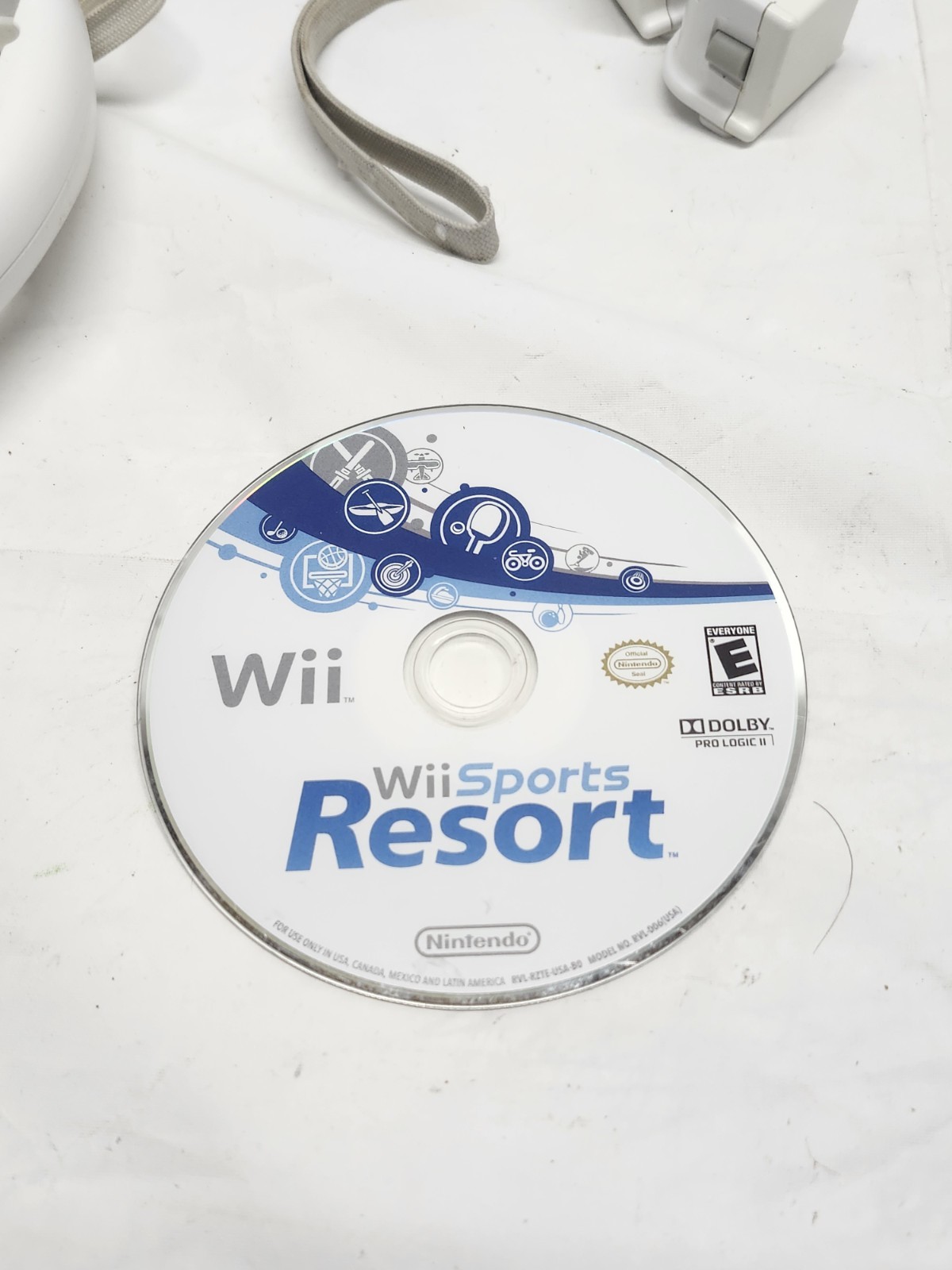 Nintendo Wii Console Bundle (2) Controllers, Motion Plus, Game Nunchuck, & Cords