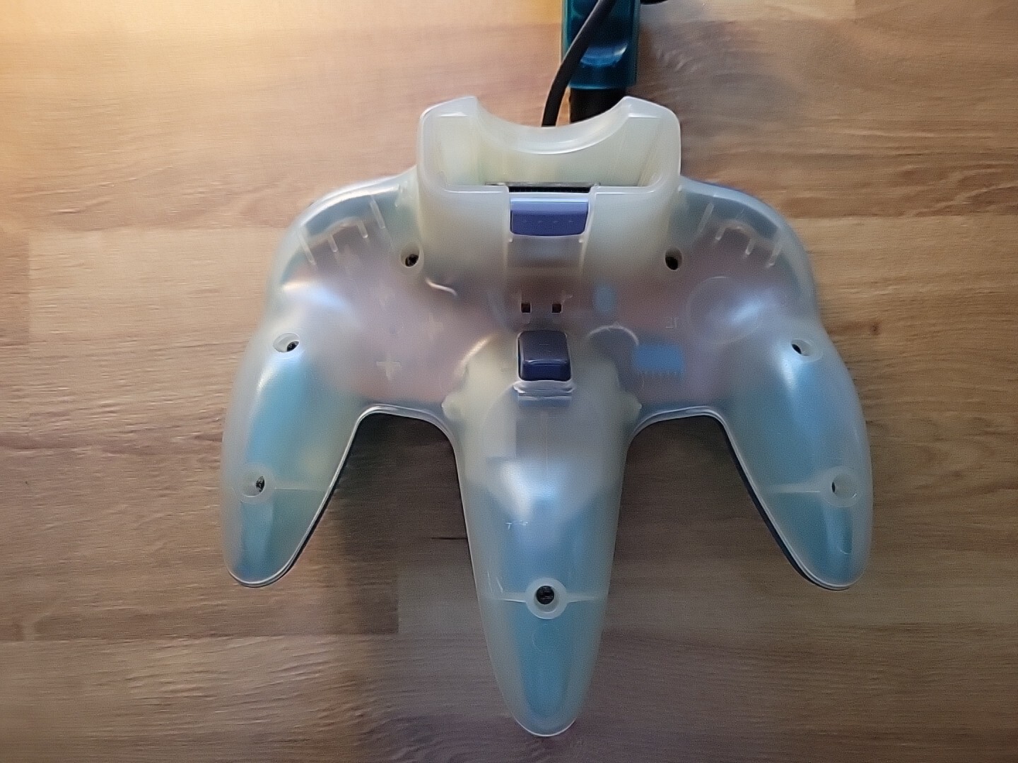 Nintendo 64 N64 Ice Blue Clear Region Free Console Bundle with Controller