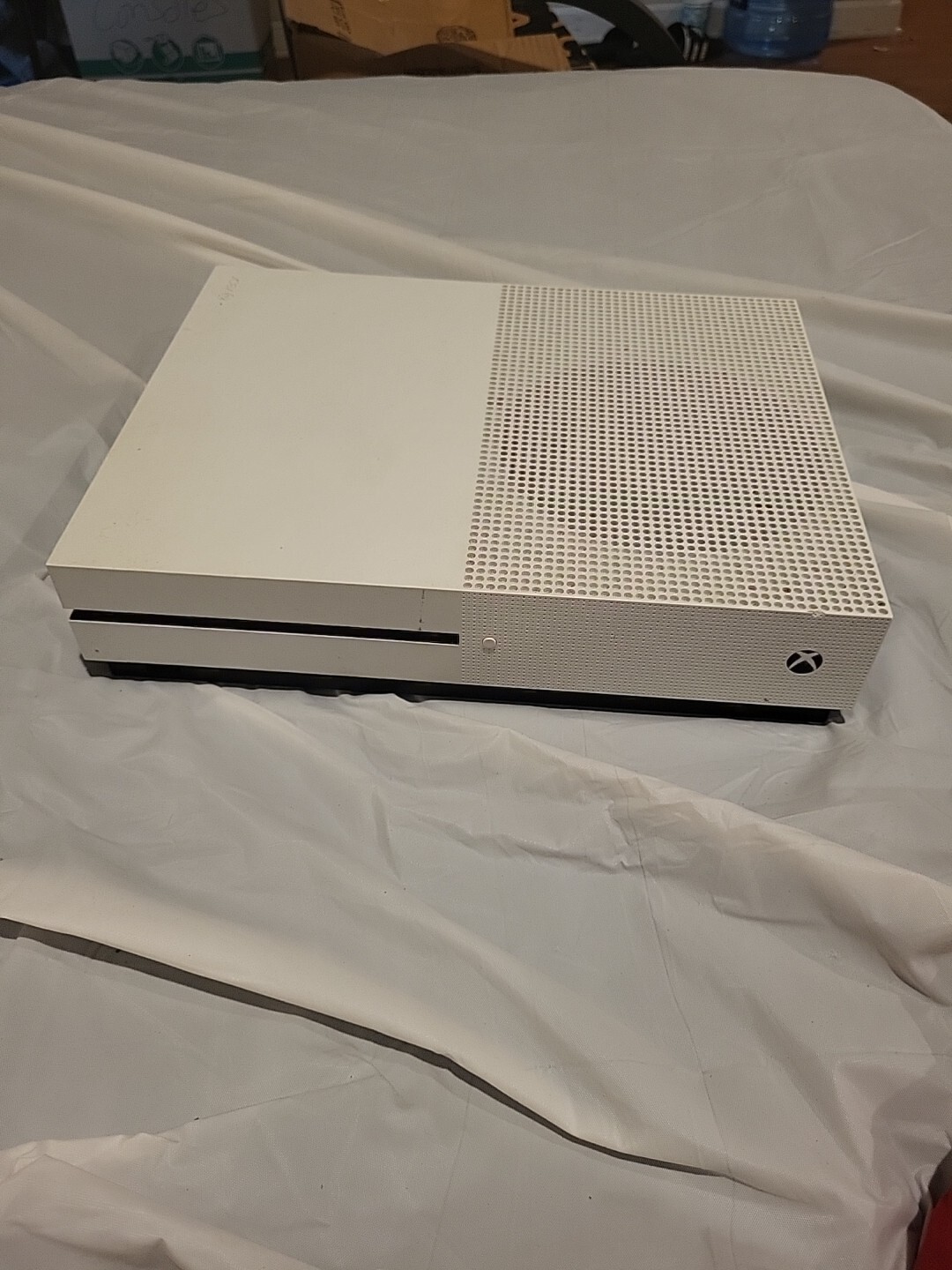 Xbox One S 1TB Console – White (XBS1TB)