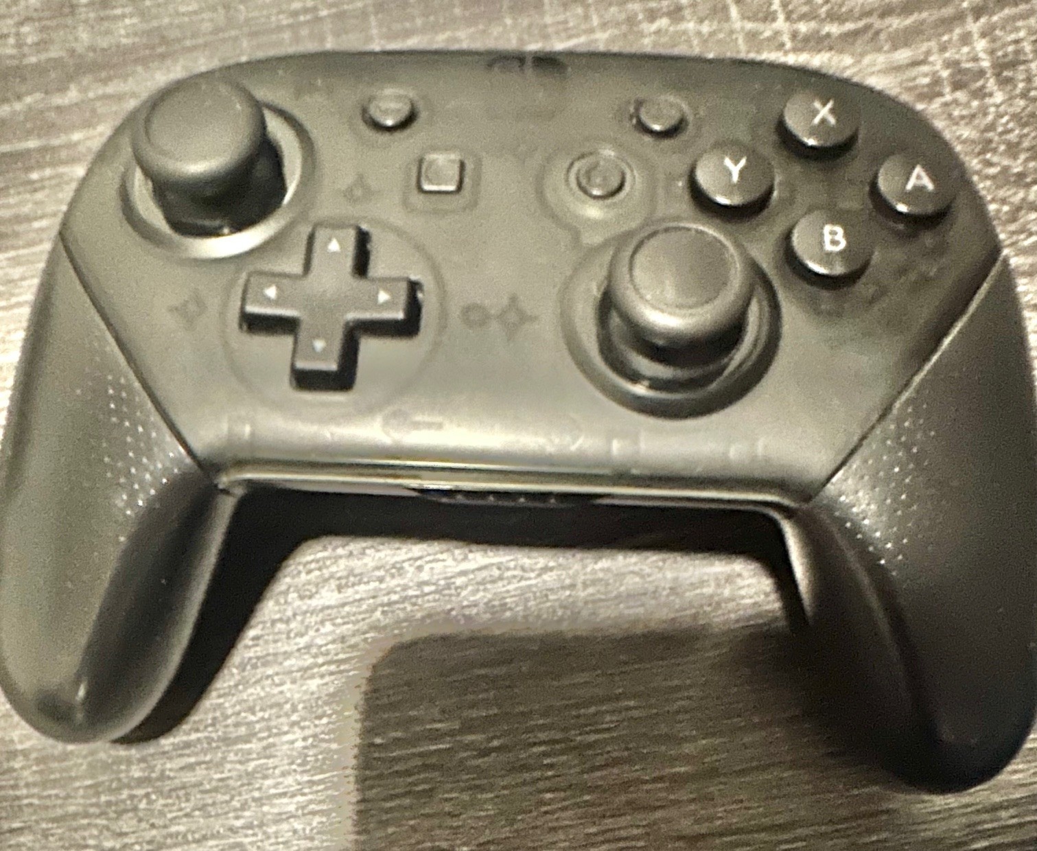 Nintendo Switch US w/ Blue & Red Joy-Con + Mario Kart + Games + Pro Controller