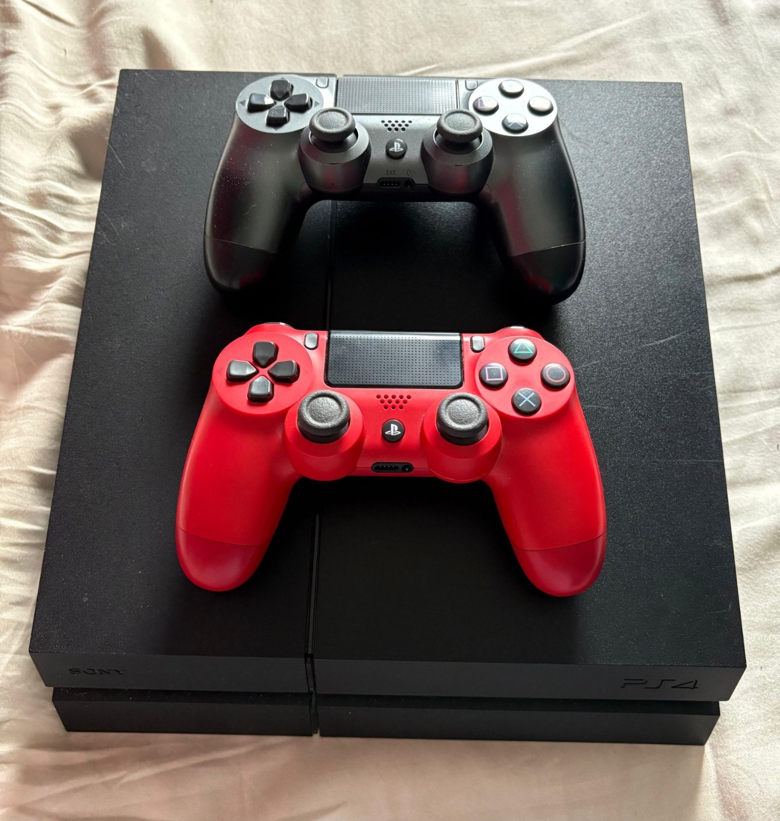 Sony PlayStation 4 PS4 Console Bundle w/ 2 DualShock Controllers & HDMI Cable