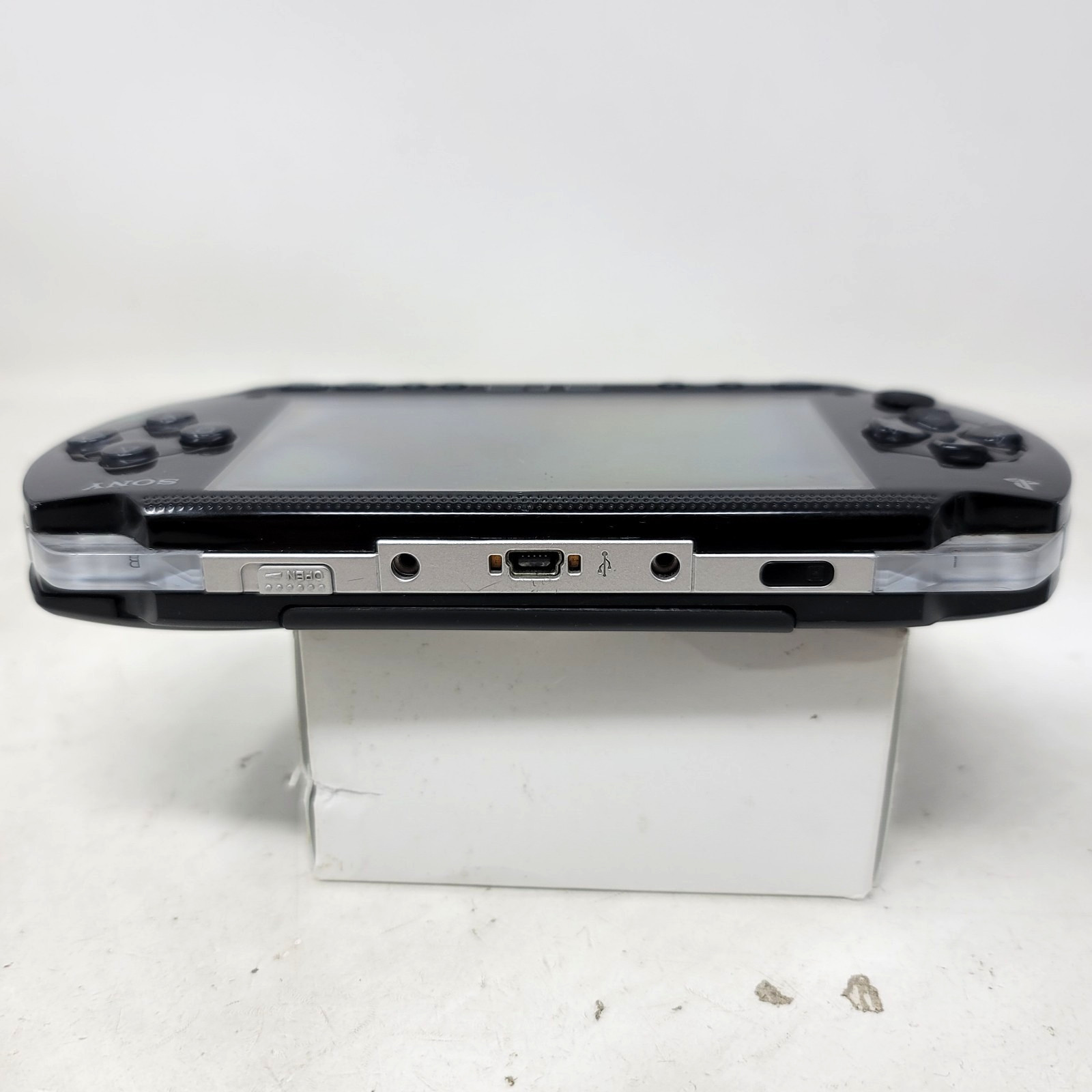 Sony PSP-1001 Handheld Console W/ Charger & New BATTERY Tested (READ)