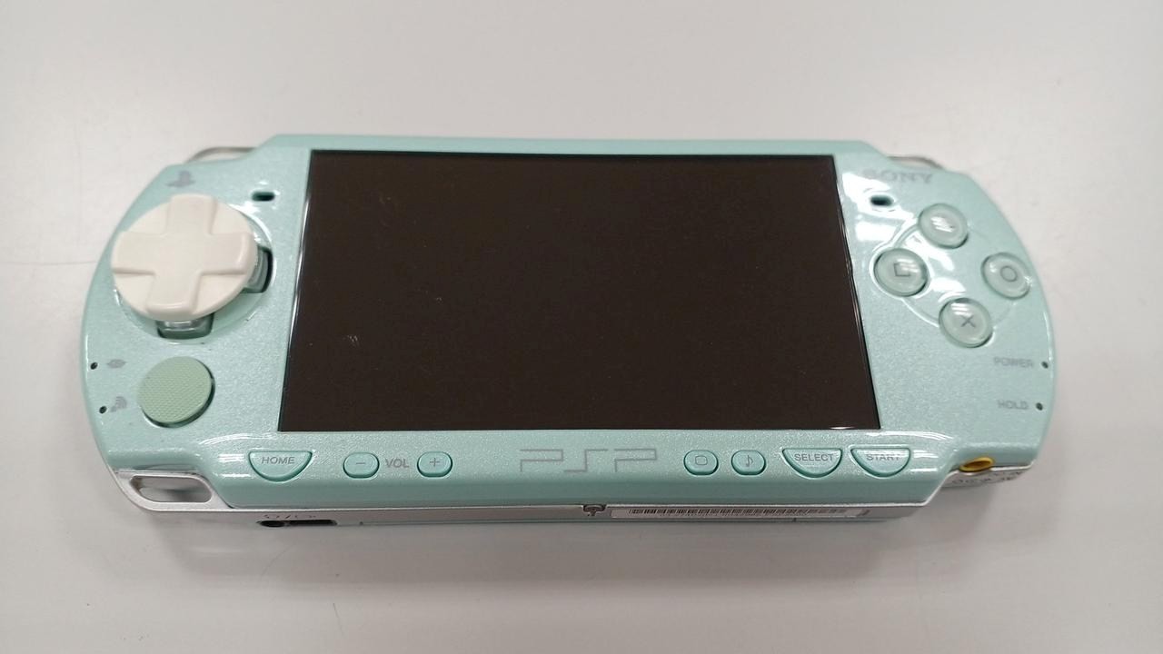 Sony PlayStation Portable PSP-2000 Mint Green Portable Game Console A3496