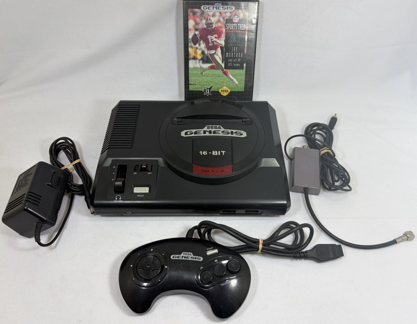 Sega Genesis Model 1601 W 1 Controller/Game Tested *RESET BUTTON NOT WORKING