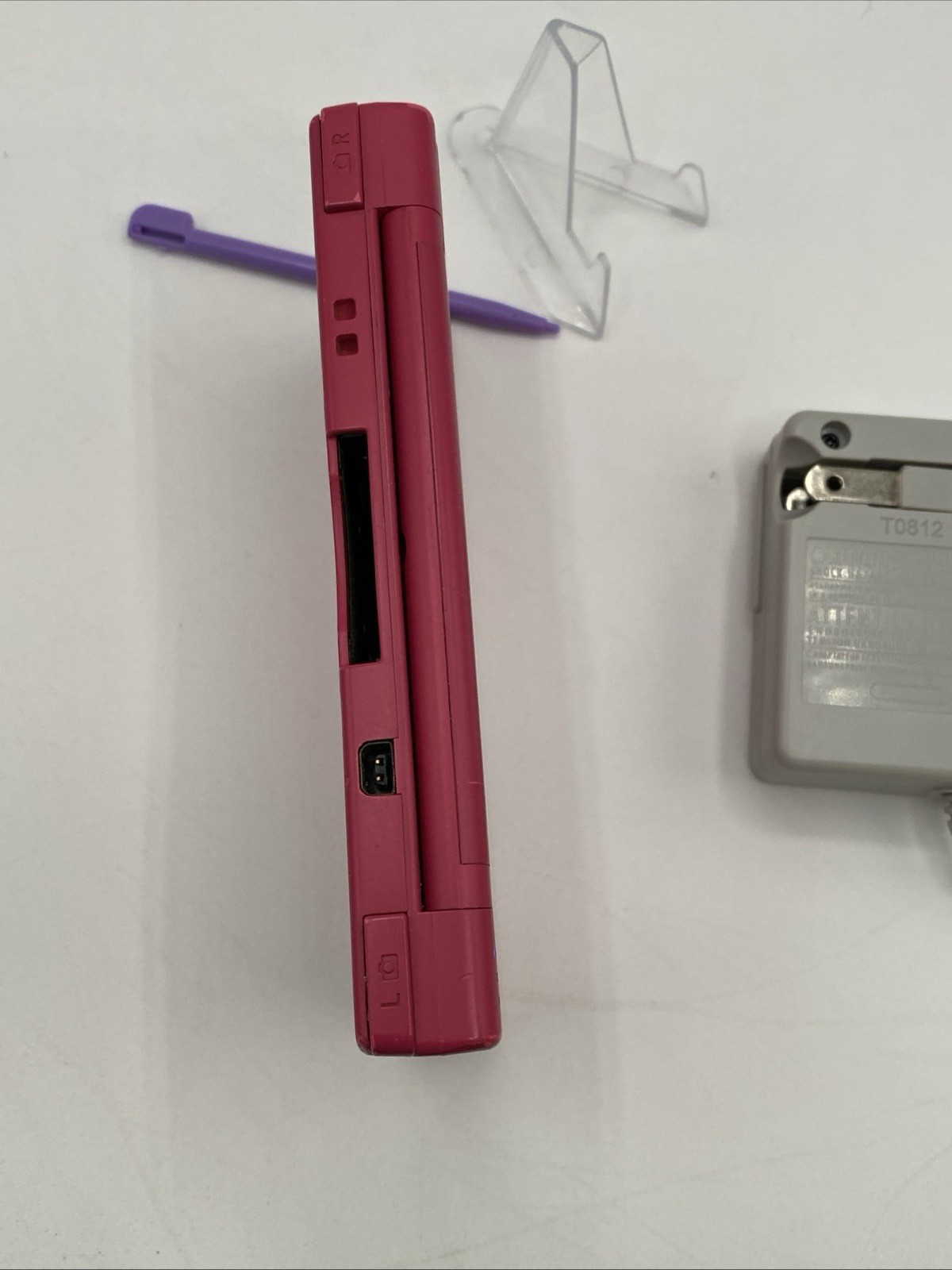 Nintendo DSi Hot Pink – Bundle Excellent Condition