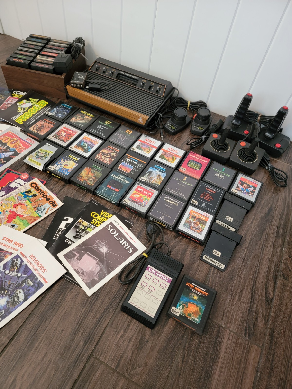 Atari 2600 SIXER Wood Console 6 switch 3 Joysticks 43 game bundle lot