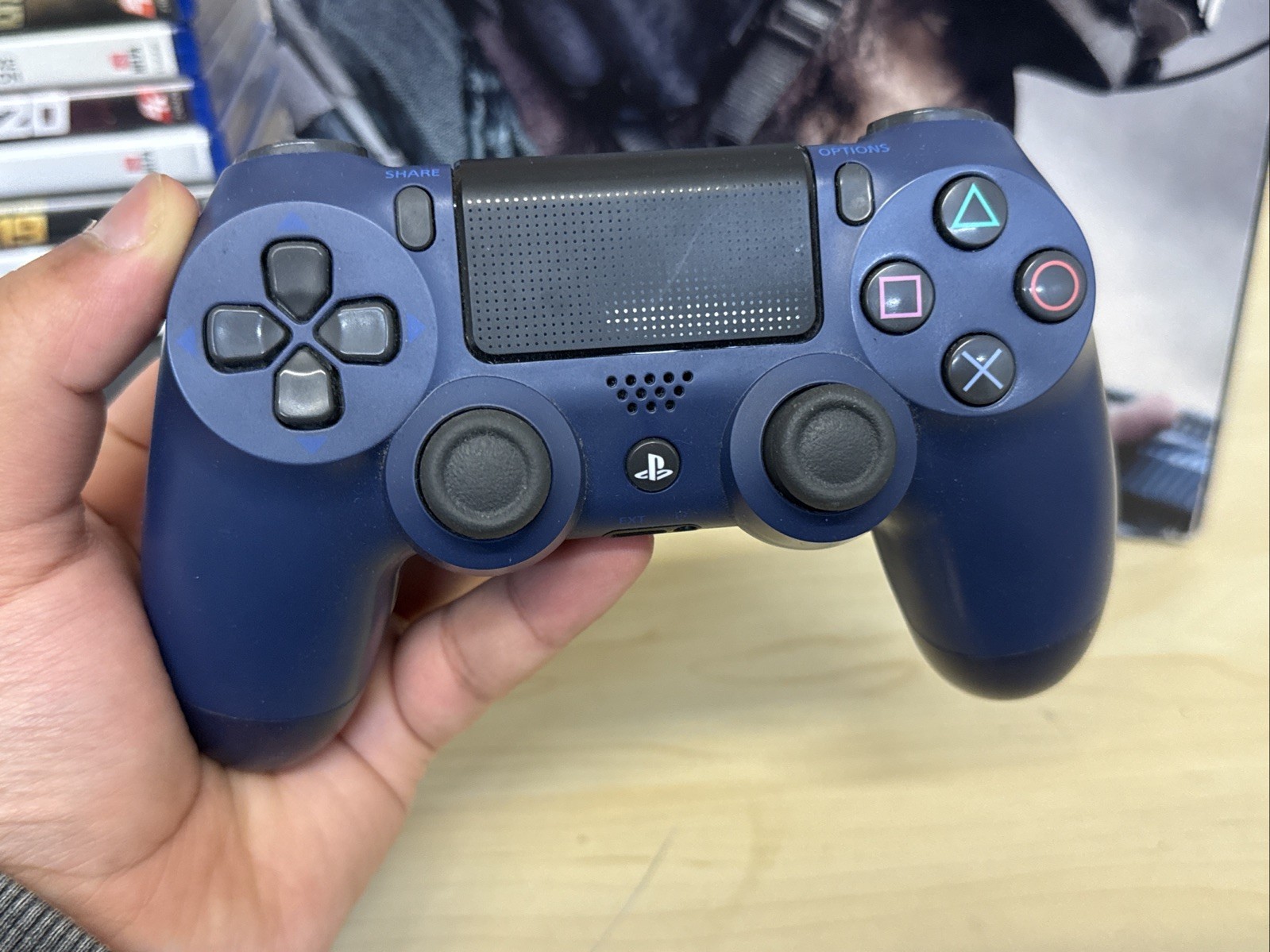 PS4 Pro 1TB Bundle Controller Cords 12 Games COD Goggles