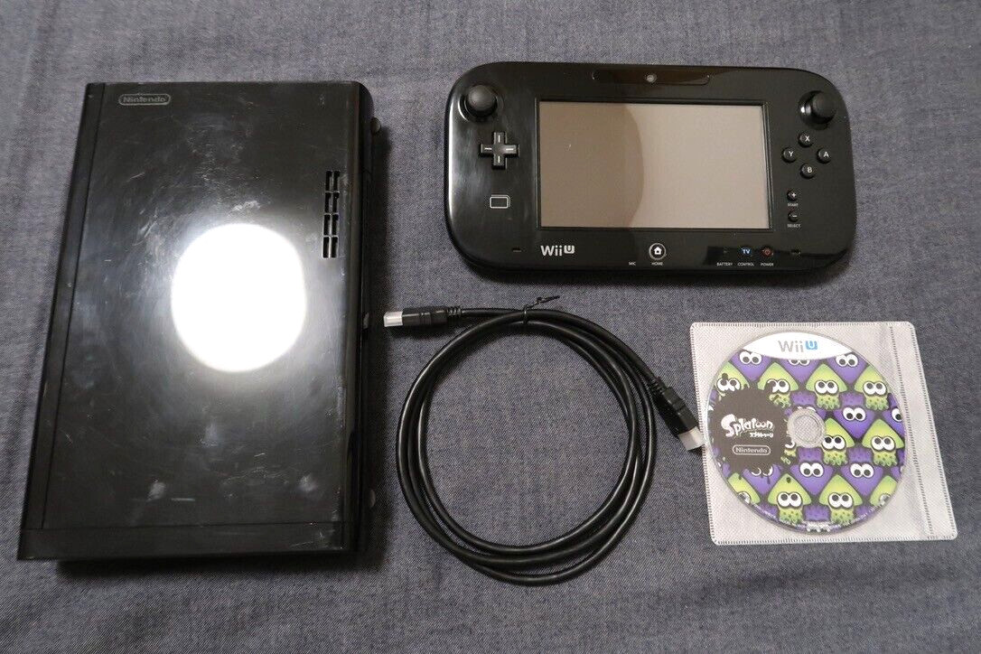 Nintendo WiiU　32GB Console & Gamepad & Splatoon　Black　WUP-101(01)　NTSC-J［B-19］