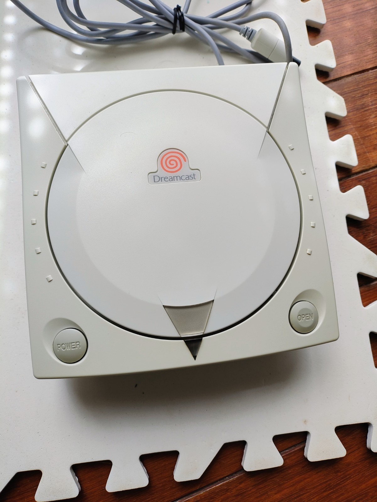 Sega Dreamcast With 1 Controller, Memory Card, US Plug, AV Good Conditon(Japan)