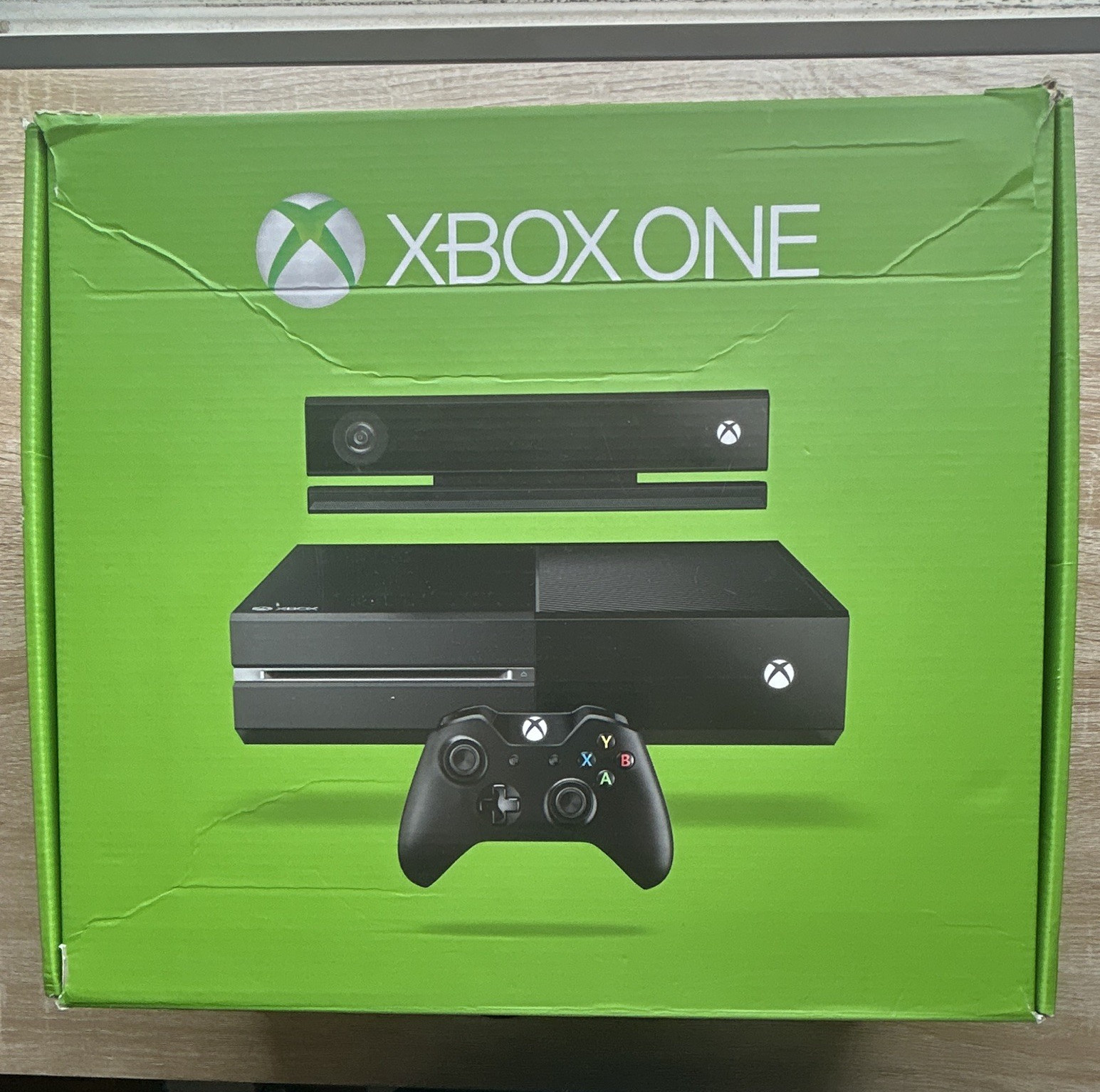 Microsoft Xbox One 500GB Black Console w/ Controller Kinect HDMI Blu-Ray 1080p