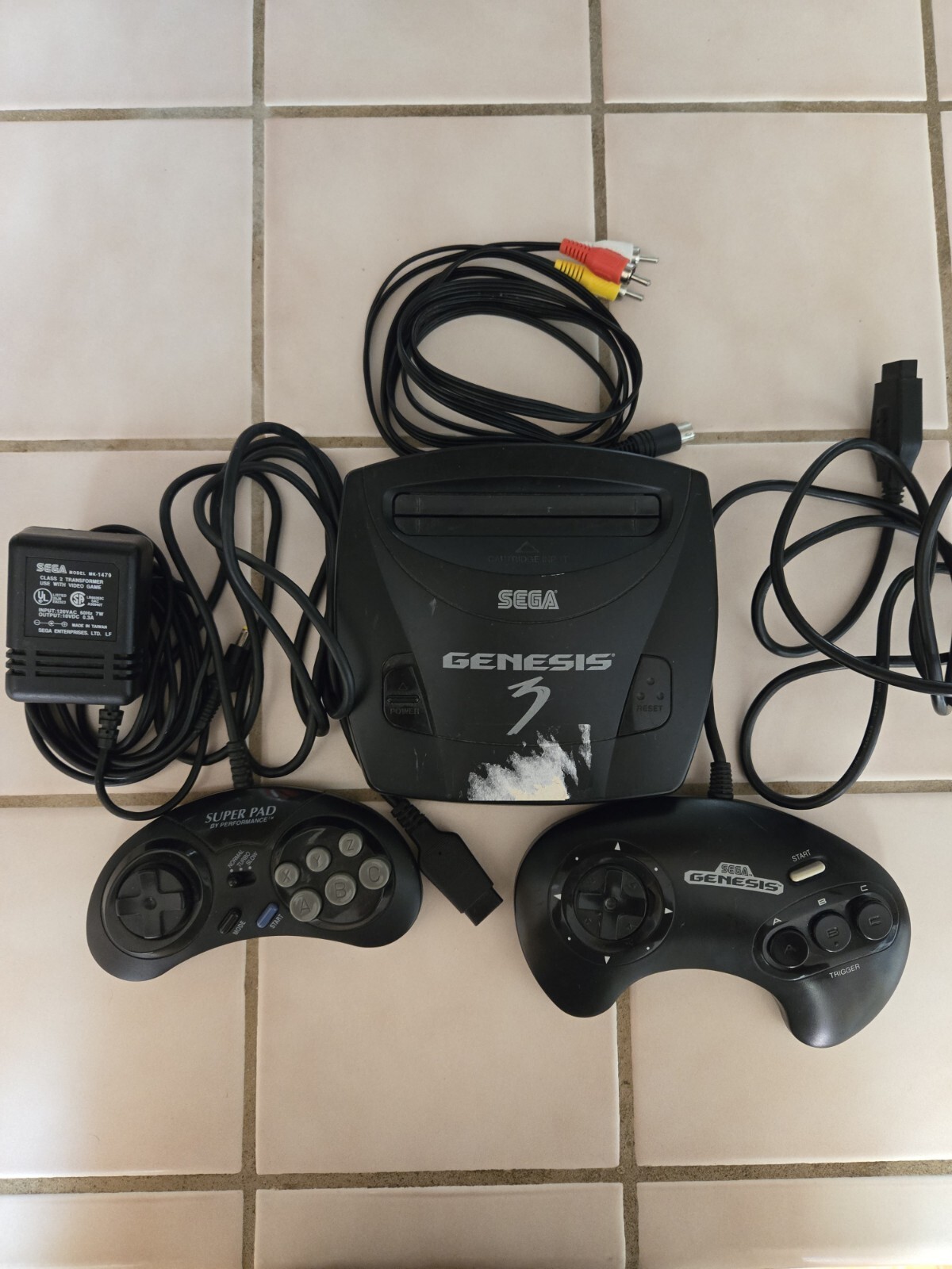 SEGA Genesis 3 Core System Tested Works with Power and rca cords 2 controllers