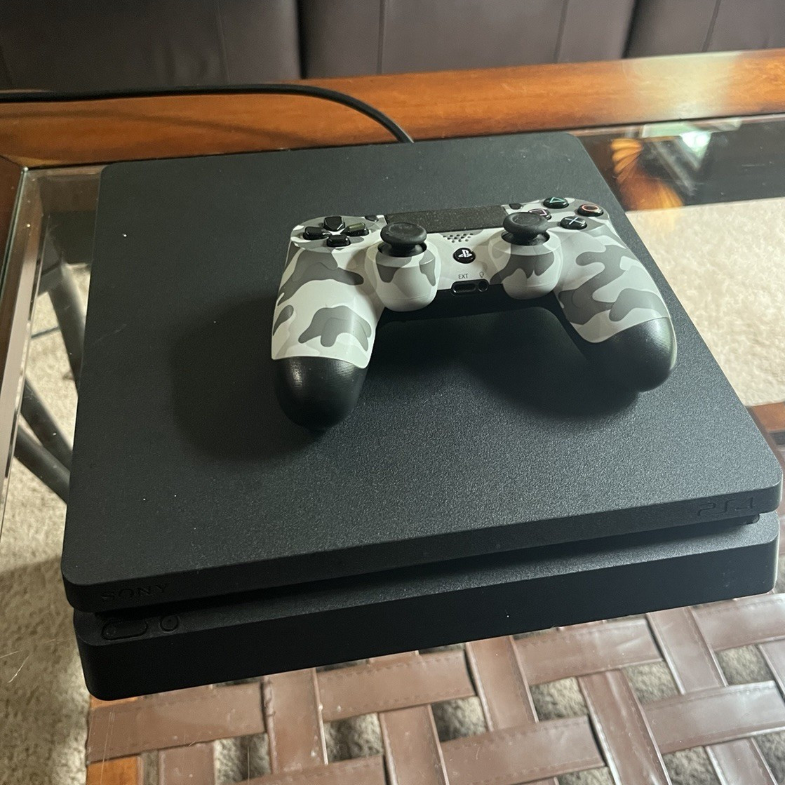 Sony PlayStation 4 Pro Home Console Black w/ Gray Camouflage Controller