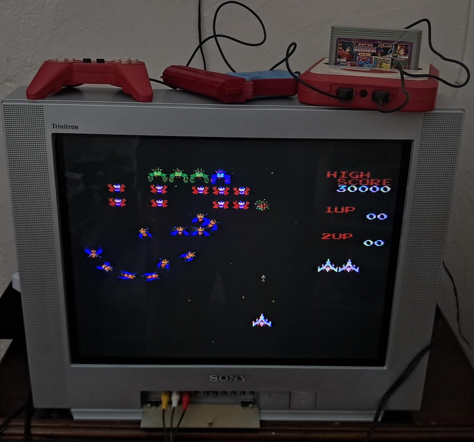Micro Genius S1-B Vintage Console Set Red