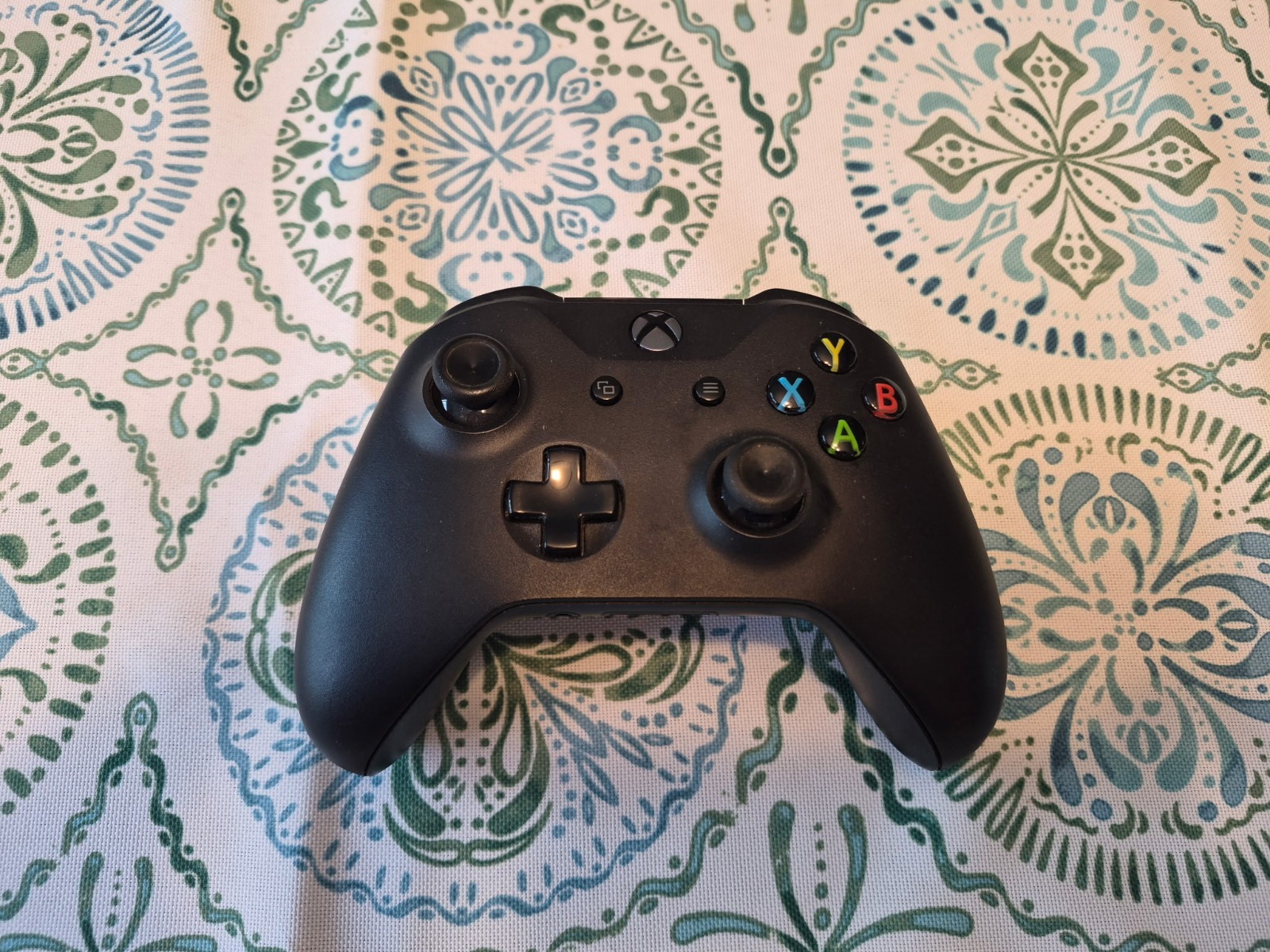 Microsoft Xbox One X 1TB Home Console – Black (1787)