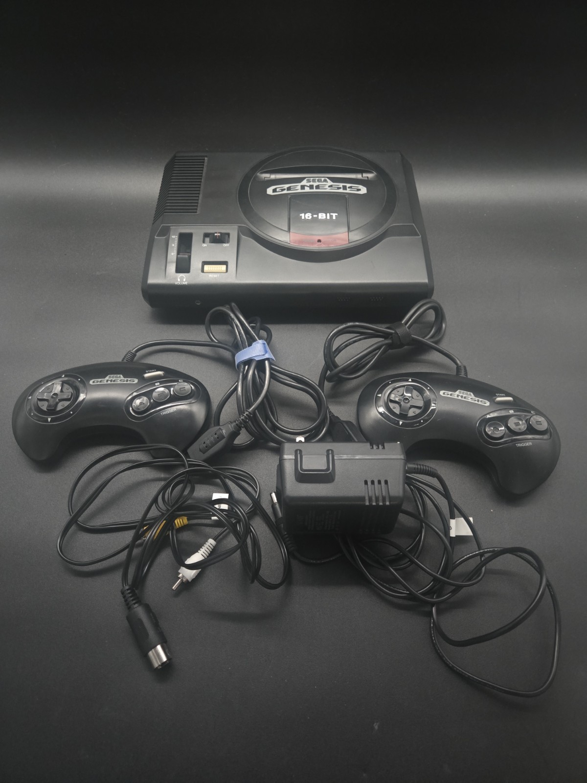 Sega Genesis Model 1 1601 Bundle & Sonic The Hedgehog, Tested & Works