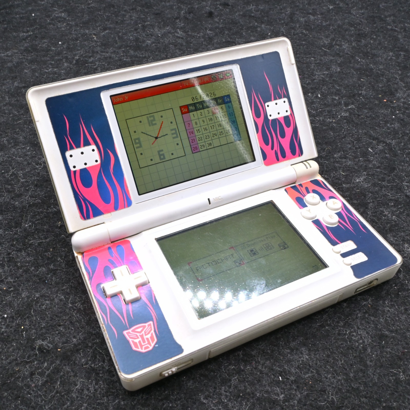 Nintendo DS Lite White Handheld Console USG-001 Console Only (No Charger/stylus)