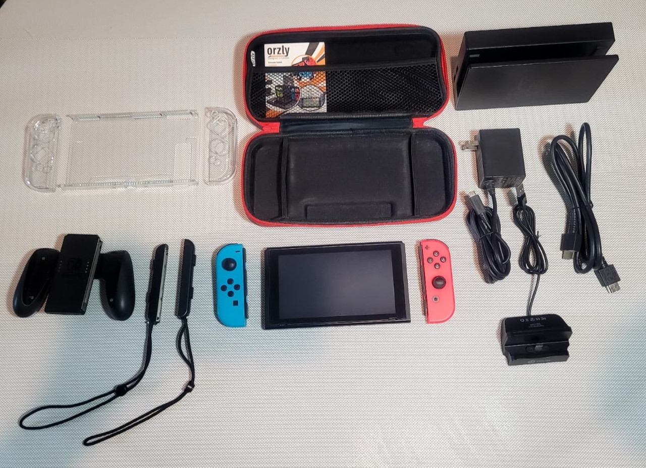 Nintendo Switch Console with Accessories and Protection (SEE DESCRIPTION)