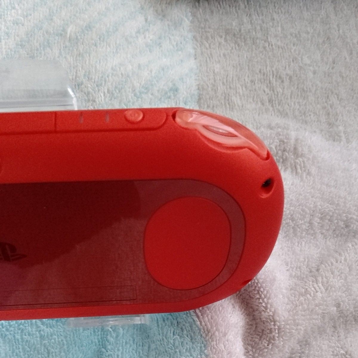Mint PS Vita Slim PCH-2000 Metallic Red (ZA26) – Complete – Tested