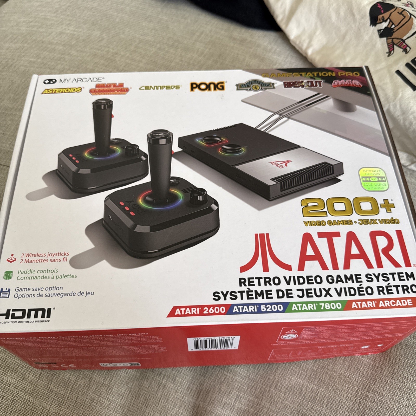 Atari Gamestation Pro with 2 Joysticks and 200 Games-Open Box