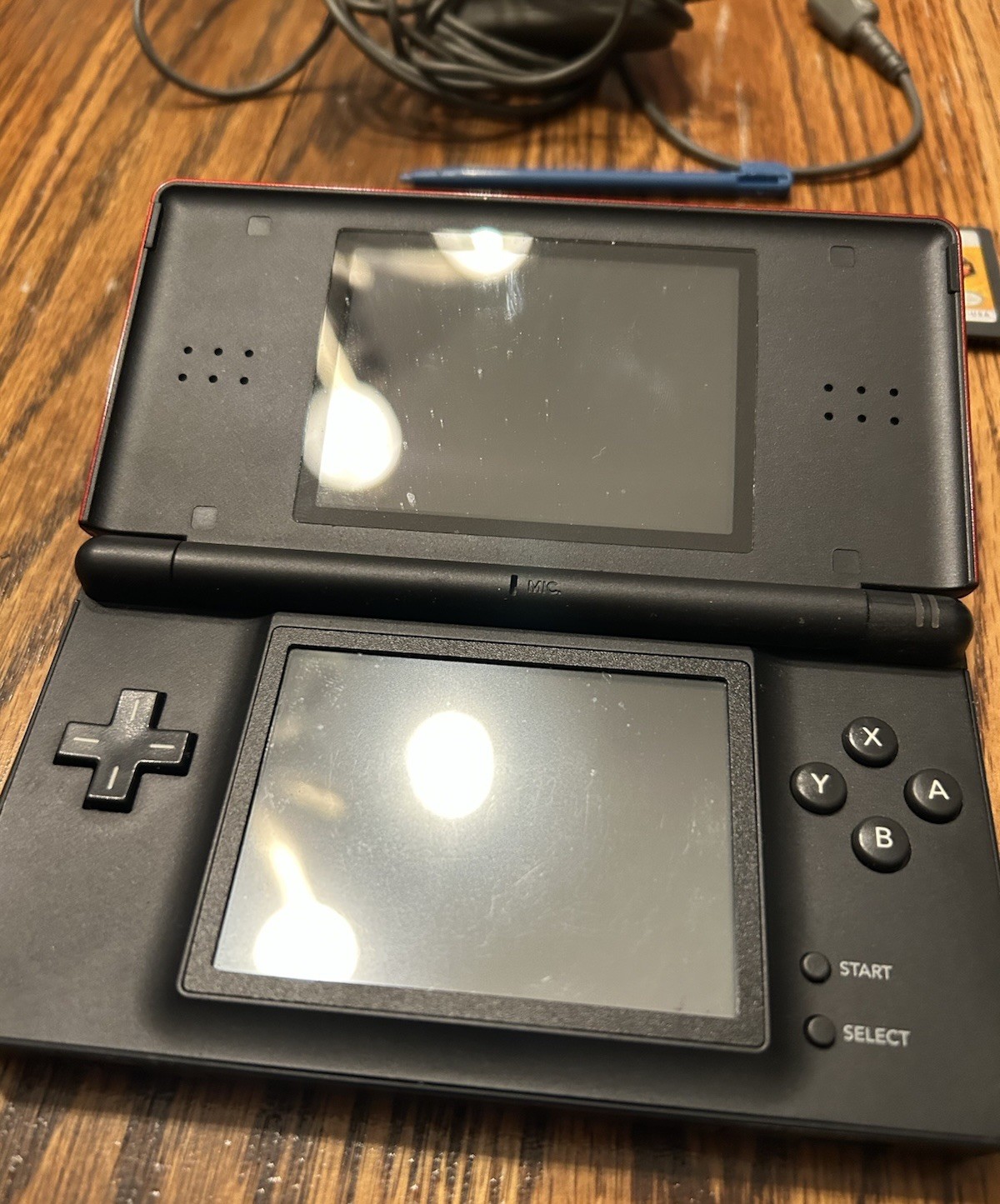 Nintendo DS Lite Crimson Handheld System Red/Black Charger Pokemon Platinum Auth