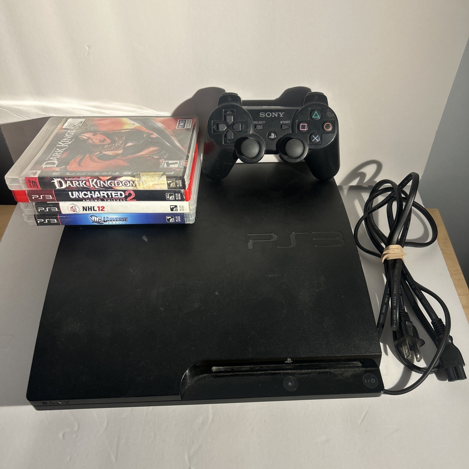 Sony PlayStation 3 PS3 Slim 320GB Console Bundle CECH-3001B Tested + 4 Games