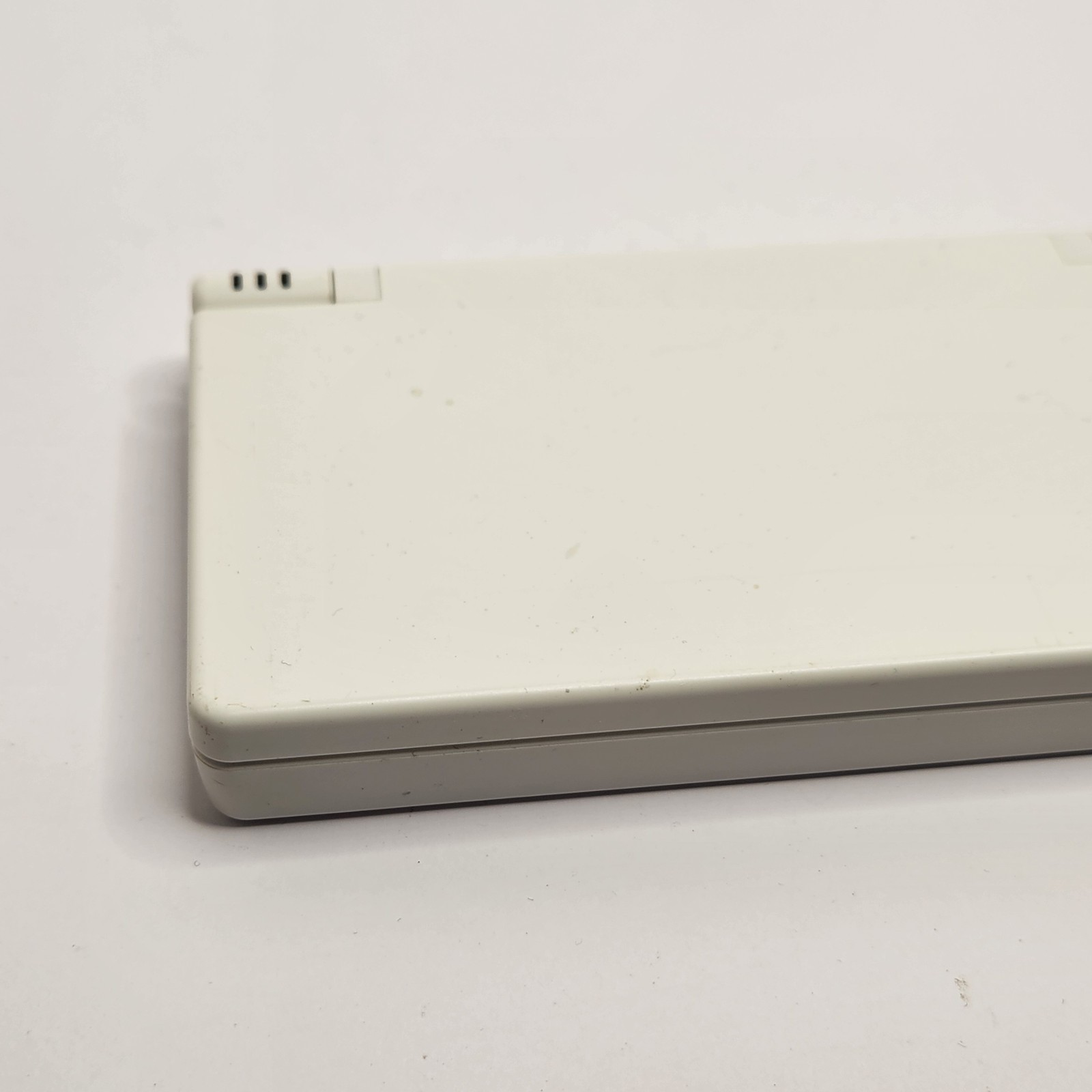 Nintendo DSi White Console WAP-002 Working